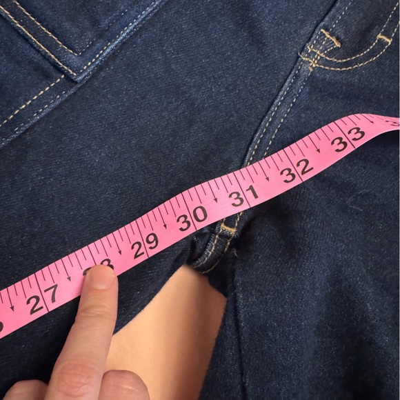 HIDDEN Dark wash cargo jeans - women’s 28 - Picture 9 of 9